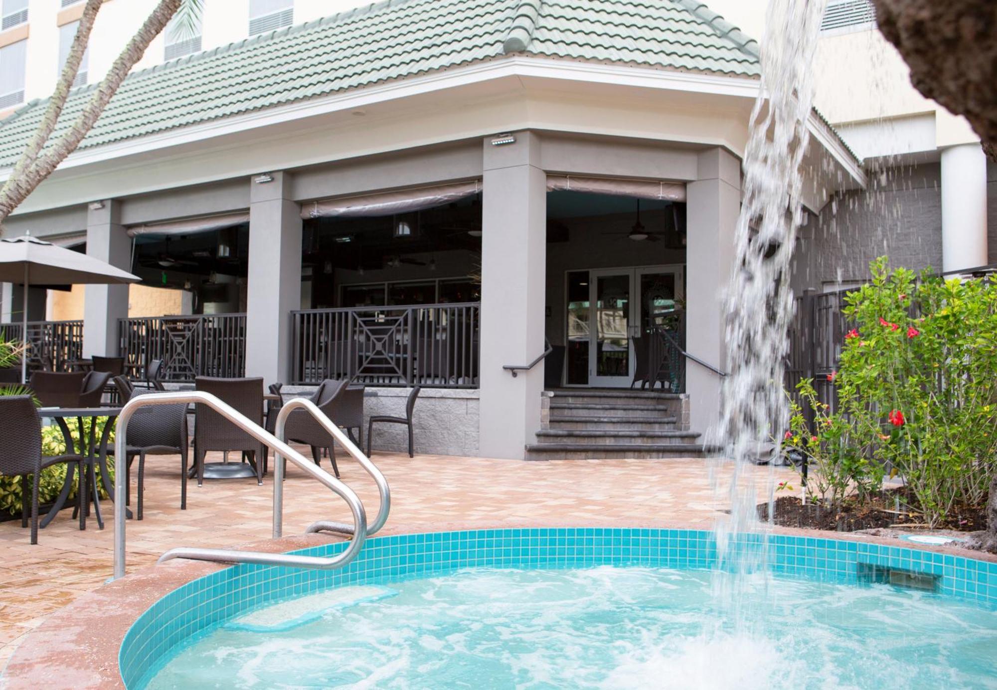 Williamsburg Rosen Plaza Hotel Orlando Convention Center מראה חיצוני תמונה