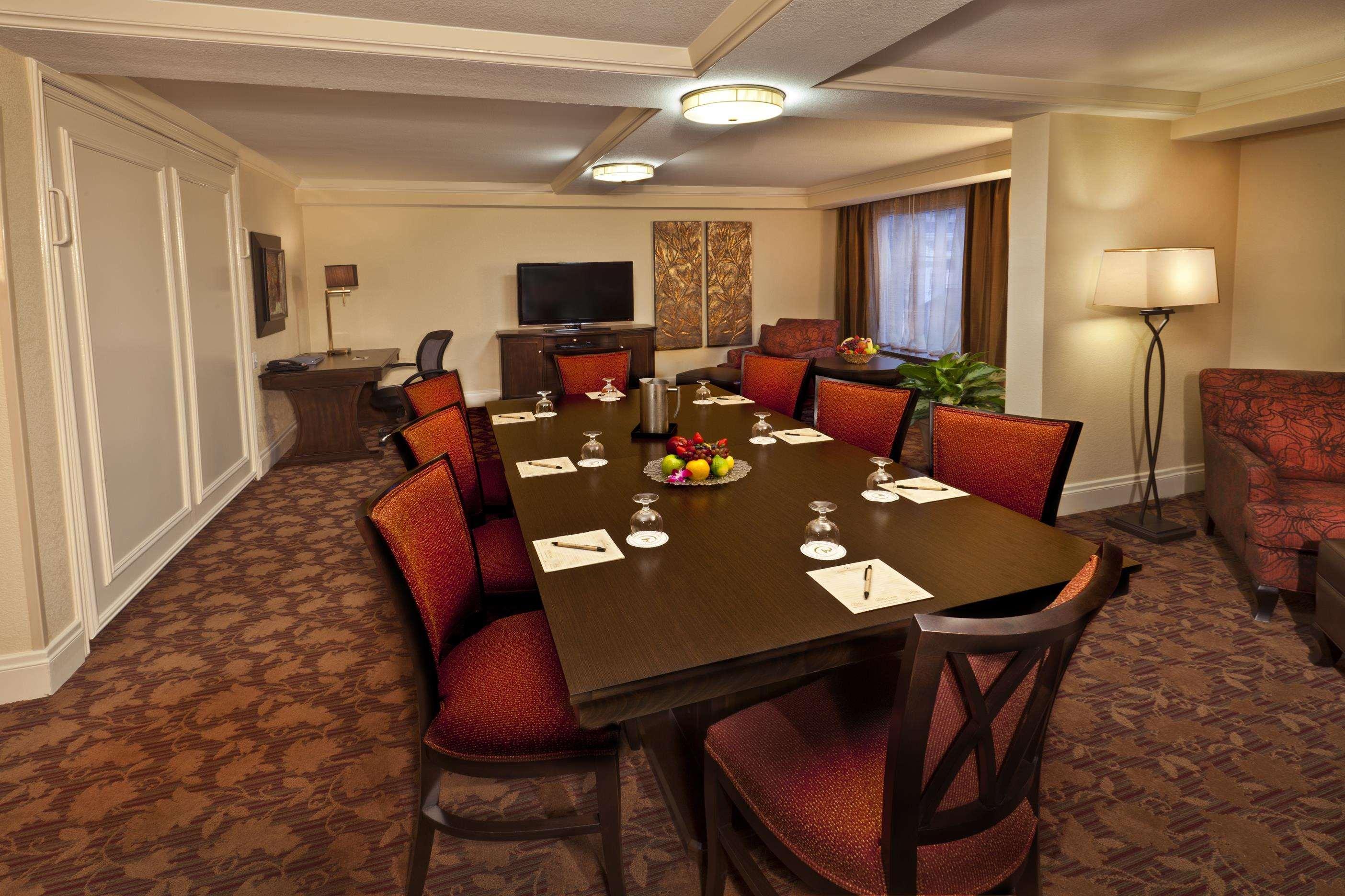 Williamsburg Rosen Plaza Hotel Orlando Convention Center מראה חיצוני תמונה