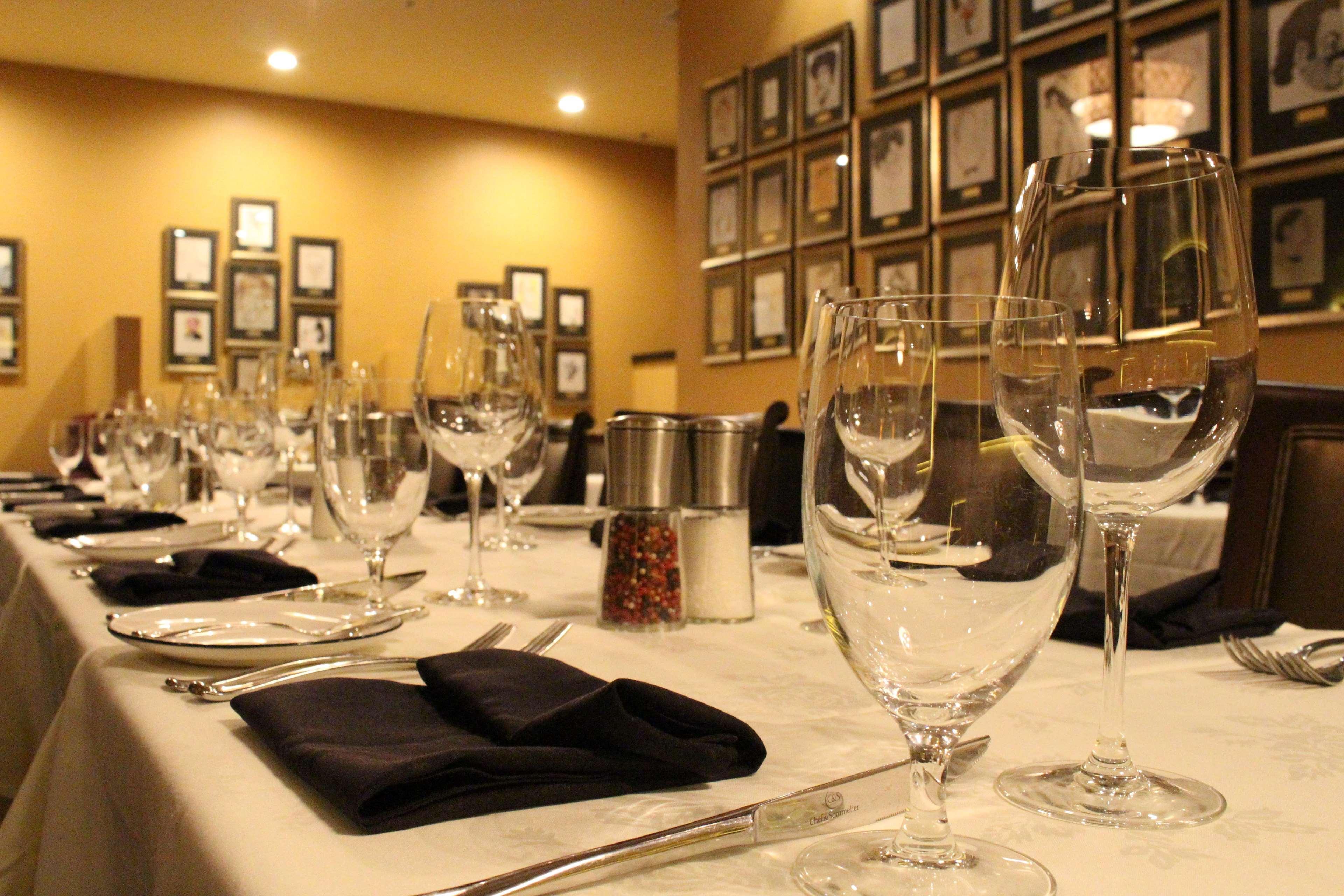 Williamsburg Rosen Plaza Hotel Orlando Convention Center מראה חיצוני תמונה